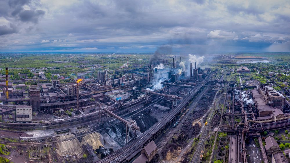 Útok na ukrajinské ocelové město? Hrozí druhý Mariupol